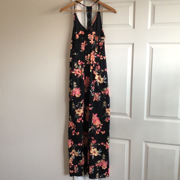 Floral Maxi Dress - Picture 2 of 8